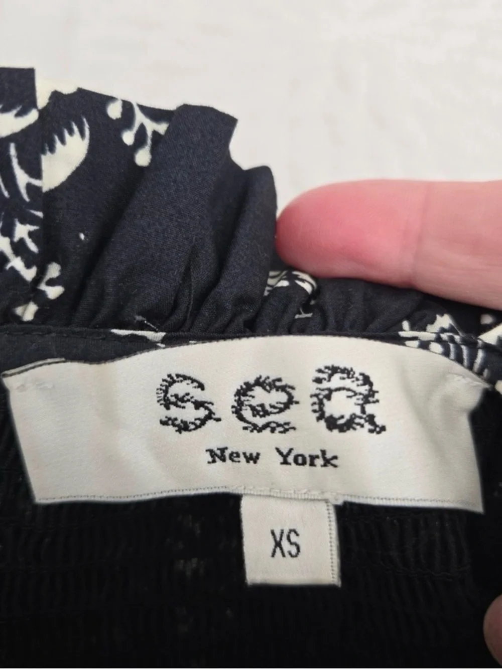 Sea New York XS Black White Floral Smocked Embroidered Tiered Mini Dress - Picture 4 of 4
